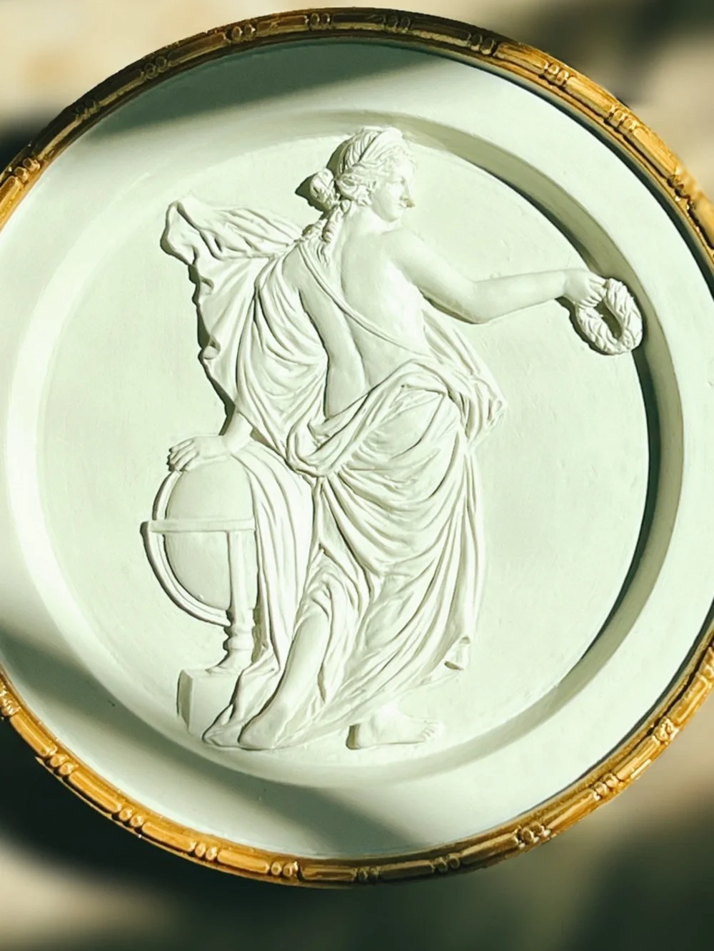 NEW Modern Alchemy Santal Amber Bougie Parfumee 15.1 OZ Candle Decorative Lid